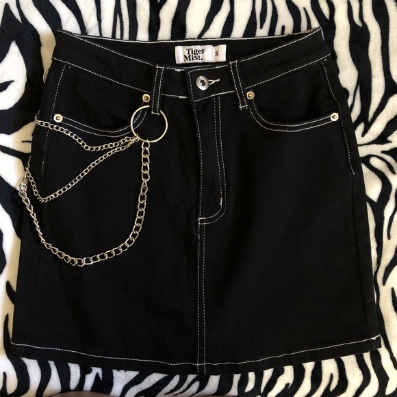 TIGER MIST BLACK DENIM CHAIN SKIRT - Picture 6 of 6